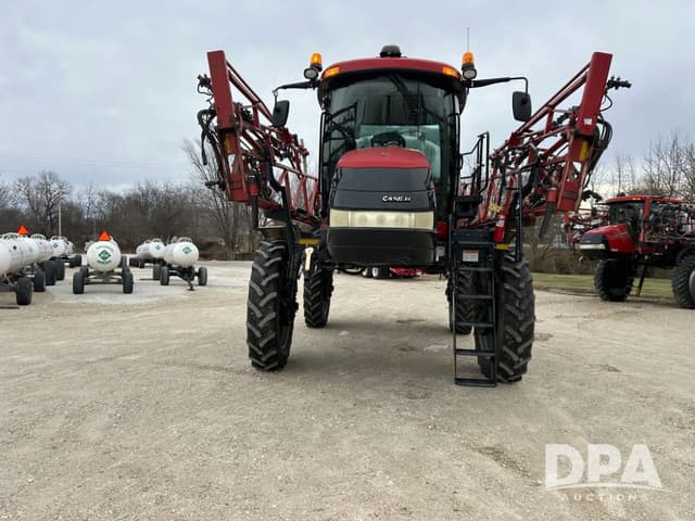 Image of Case IH Patriot 4440 equipment image 2