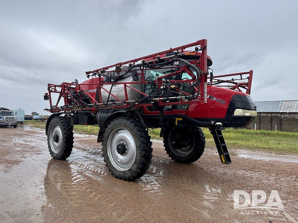 Image of Case IH Patriot 4440 Primary image