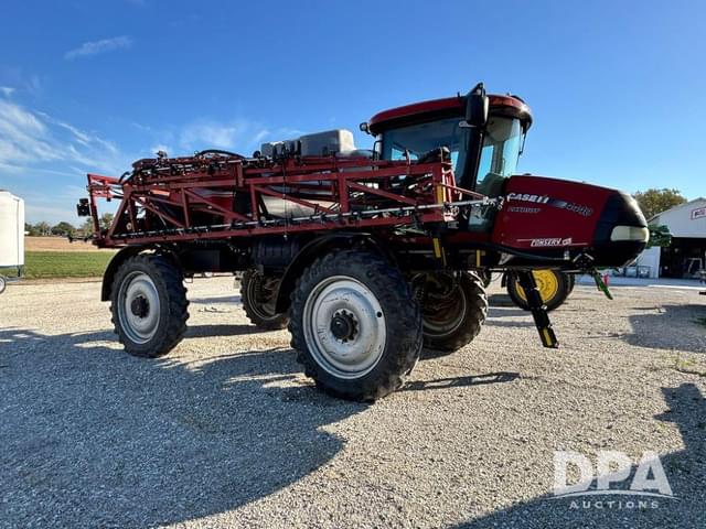 Image of Case IH Patriot 4440 equipment image 4