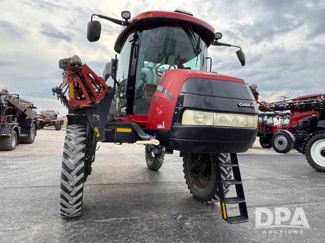 Image of Case IH Patriot 4440 equipment image 4