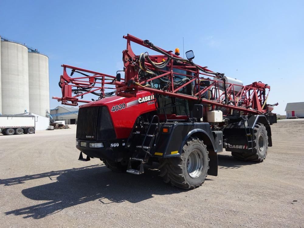 Main image Case IH Titan 4030