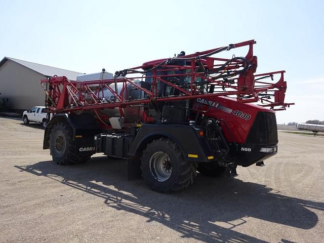 Thumbnail image Case IH Titan 4030 10