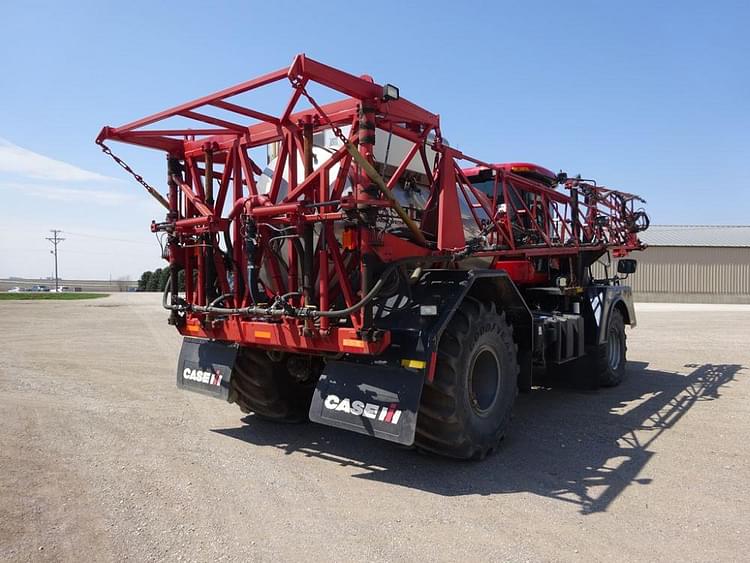 Main image Case IH Titan 4030 22