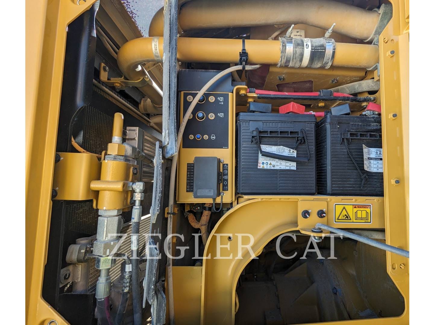 Main image Caterpillar 12M3