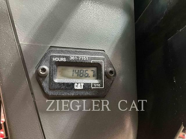 Image of Caterpillar 226B3 equipment image 2