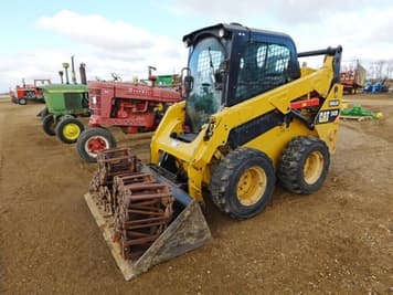 Main image Caterpillar 242D