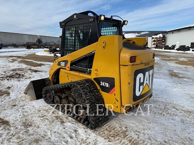 Image of Caterpillar 247B3 equipment image 3