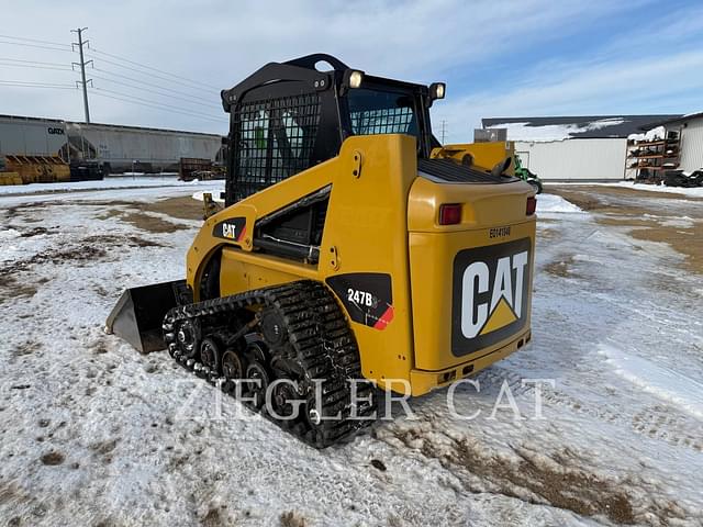 Image of Caterpillar 247B3 equipment image 3