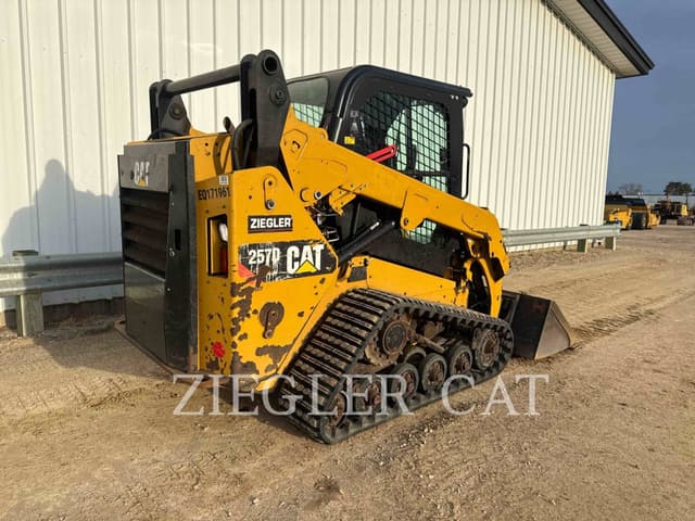 Image of Caterpillar 257D equipment image 2