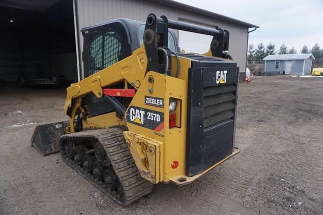 Image of Caterpillar 257D equipment image 4