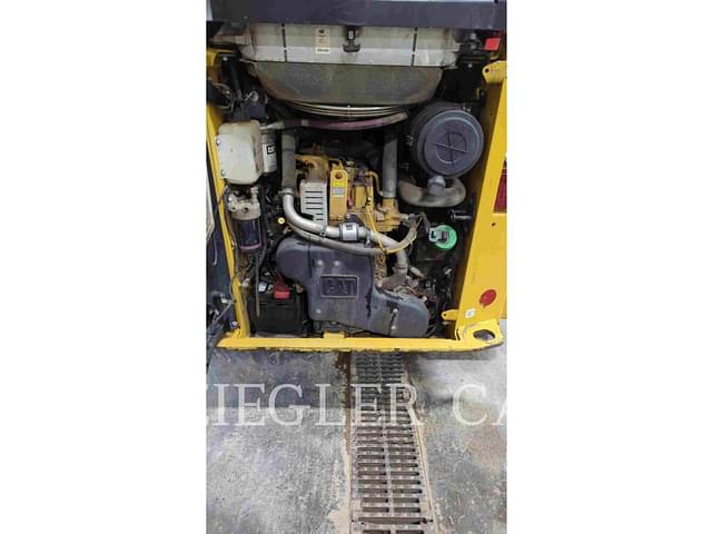 Image of Caterpillar 257D equipment image 4