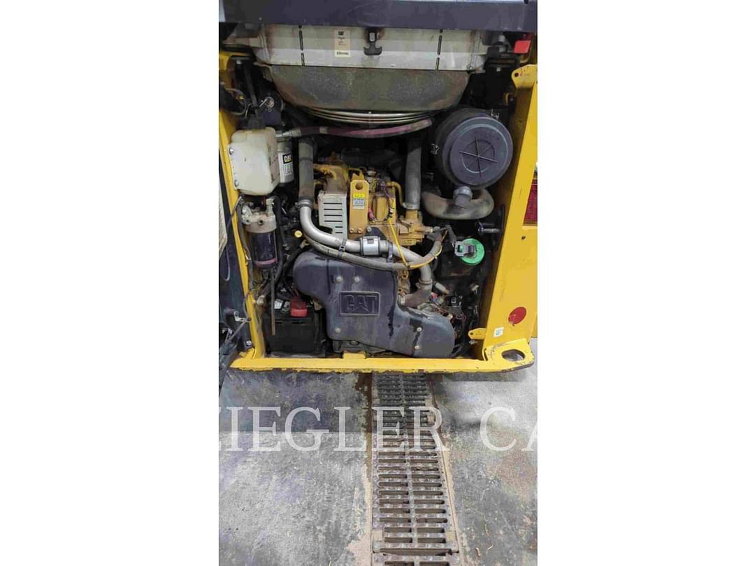 Image of Caterpillar 257D Primary image