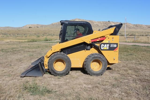 Image of Caterpillar 272D equipment image 2