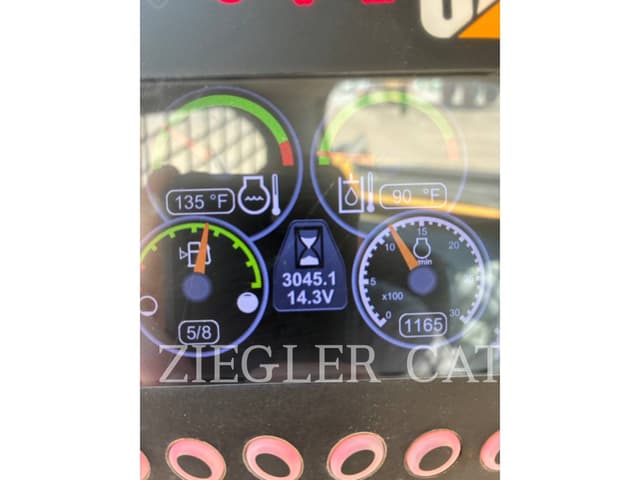 Image of Caterpillar 277D equipment image 4