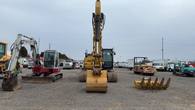 Image of Caterpillar 323FL equipment image 1