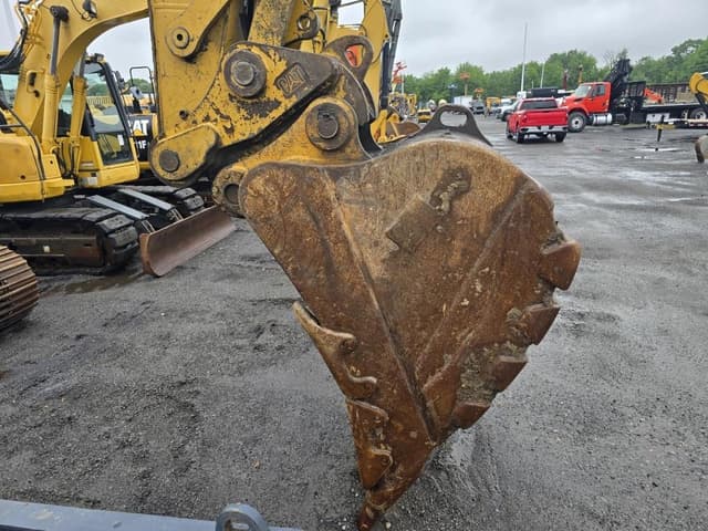 Image of Caterpillar 326FL equipment image 3