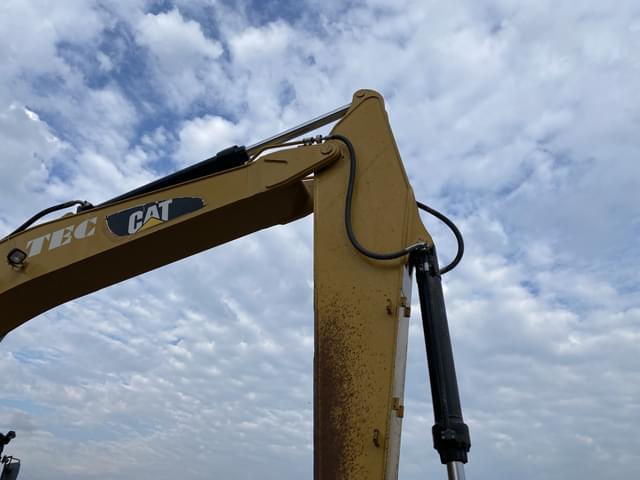 Image of Caterpillar 336FL equipment image 4