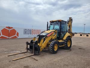 2015 Caterpillar 420F Image