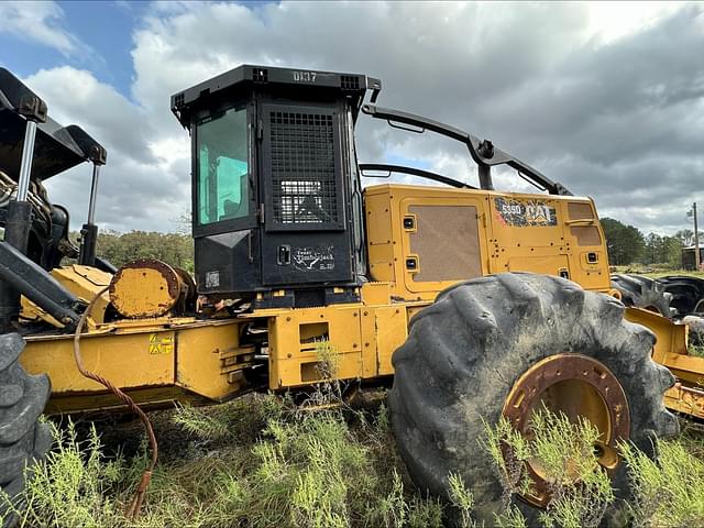 Image of Caterpillar 535D equipment image 3