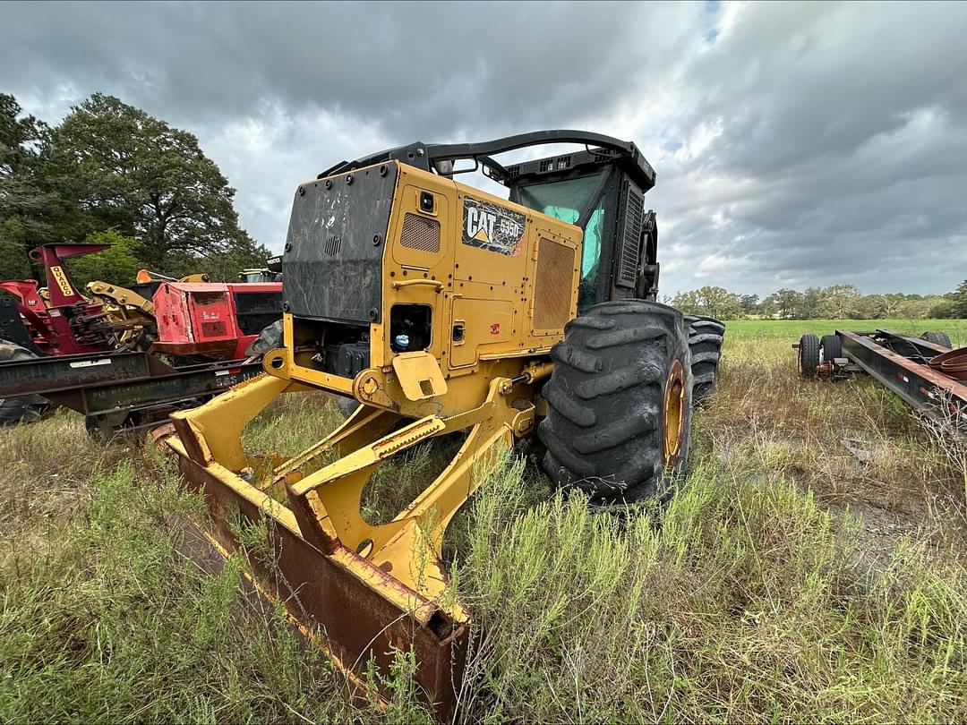 Image of Caterpillar 535D Primary image