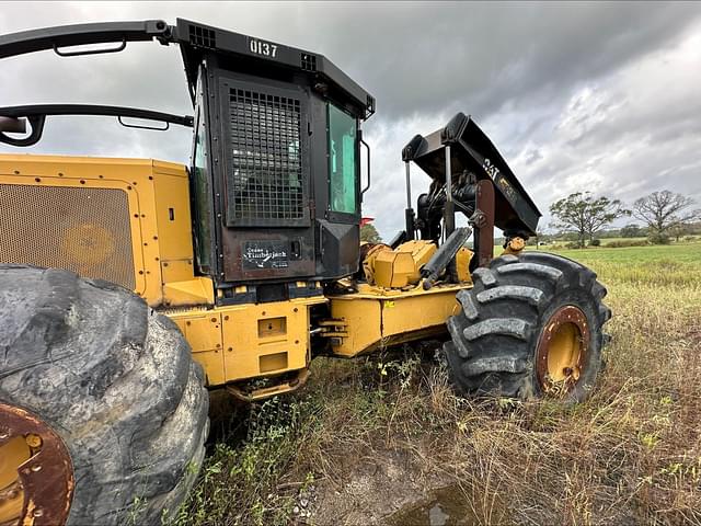 Image of Caterpillar 535D equipment image 2