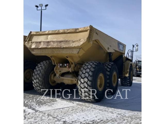 Image of Caterpillar 745C equipment image 2