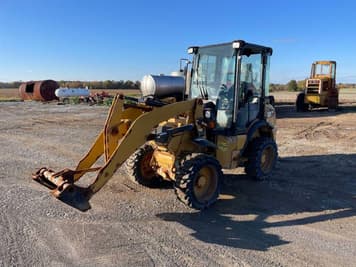 Main image Caterpillar 903C