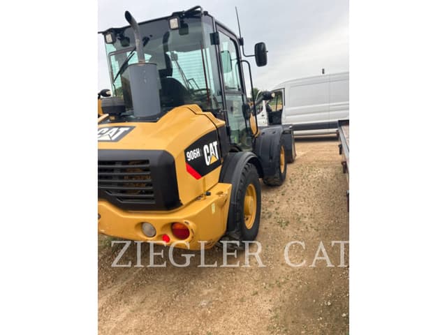 Image of Caterpillar 906H2 equipment image 2