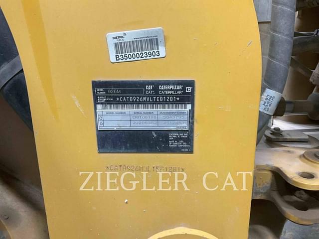 Image of Caterpillar 926M equipment image 3