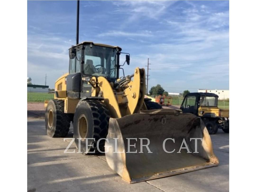 Image of Caterpillar 926M Primary image