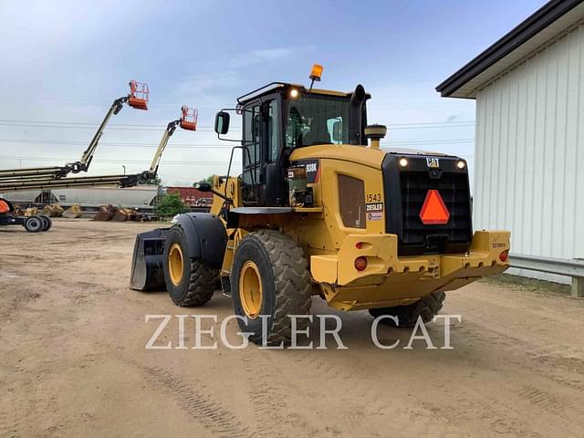 Image of Caterpillar 938K equipment image 2