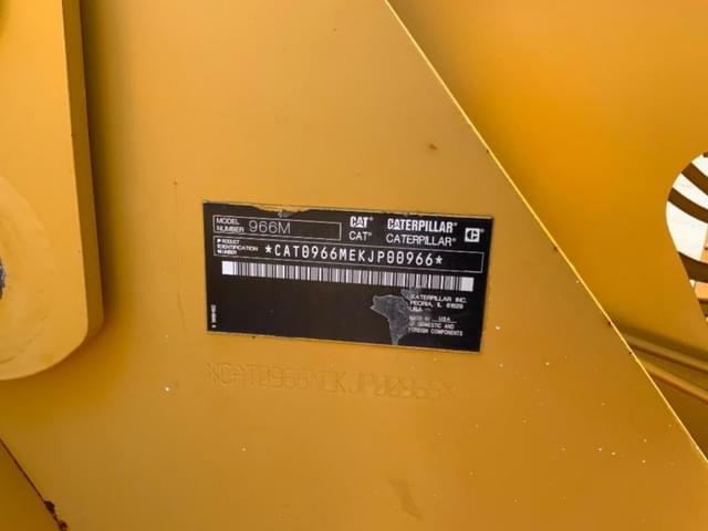 Image of Caterpillar 966M equipment image 4