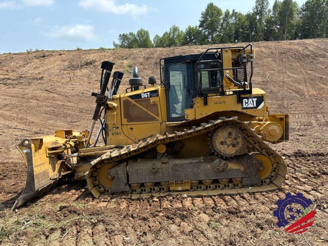 Image of Caterpillar D6T LGP equipment image 1