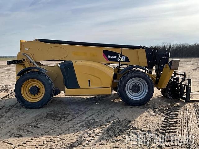 Image of Caterpillar TL1255D equipment image 4