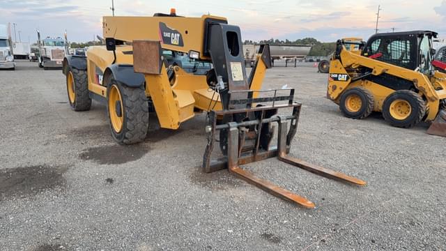 Image of Caterpillar TL943C equipment image 2