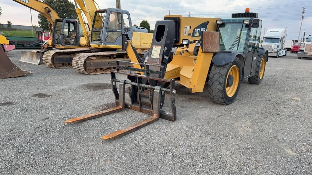 Image of Caterpillar TL943C Primary image
