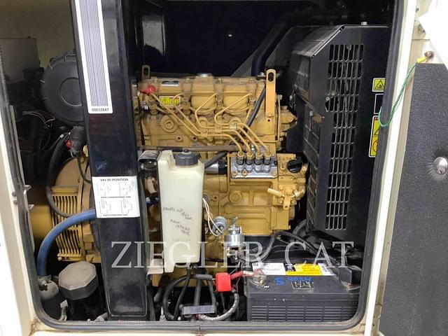 Image of Caterpillar XQ20 equipment image 2