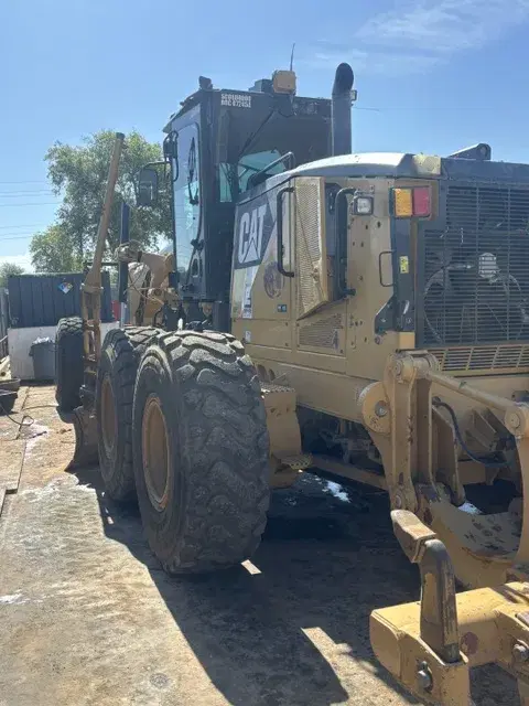 Image of Caterpillar 14M equipment image 4