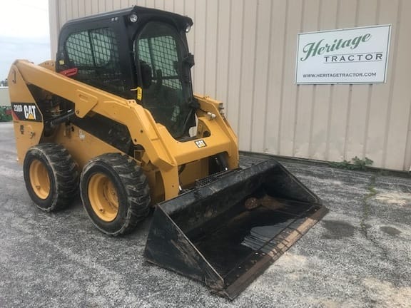 Main image Caterpillar 236D