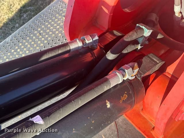 Image of Caterpillar 2384C equipment image 2