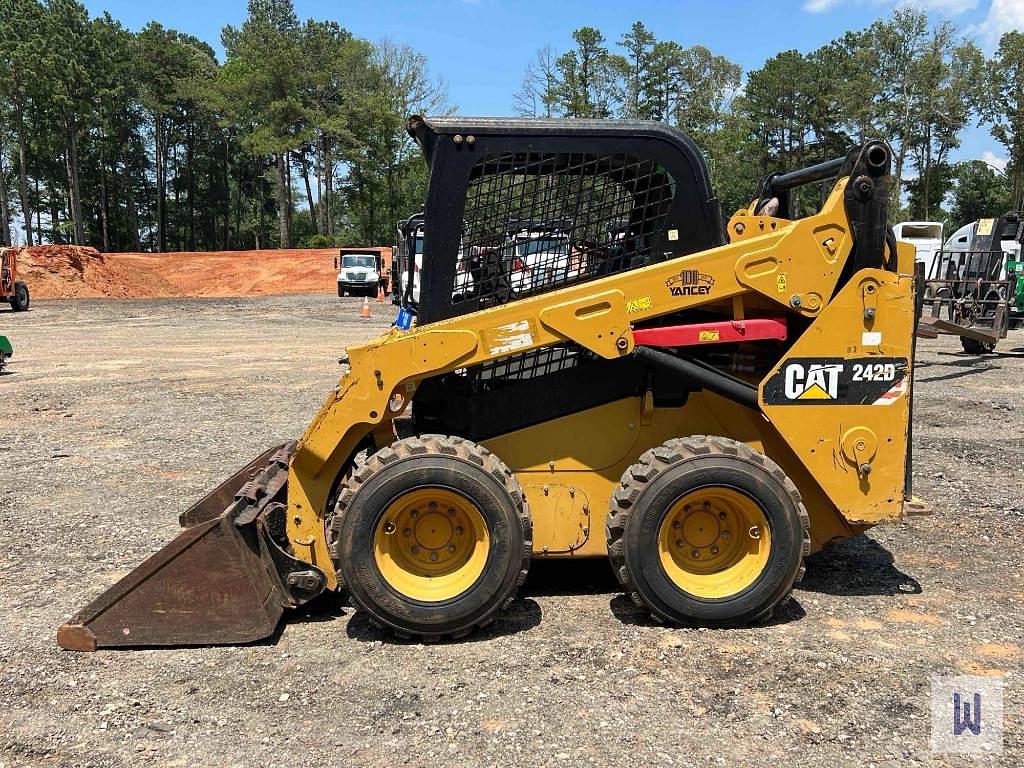 Image of Caterpillar 242D Primary image