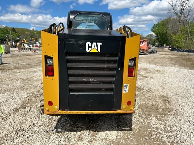 Image of Caterpillar 246D equipment image 2