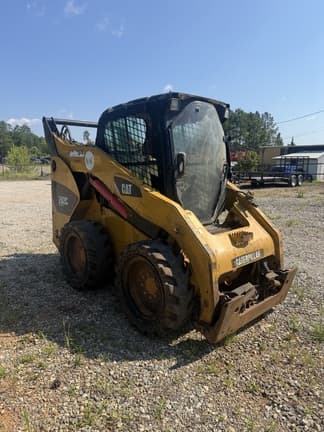 Image of Caterpillar 262C equipment image 2