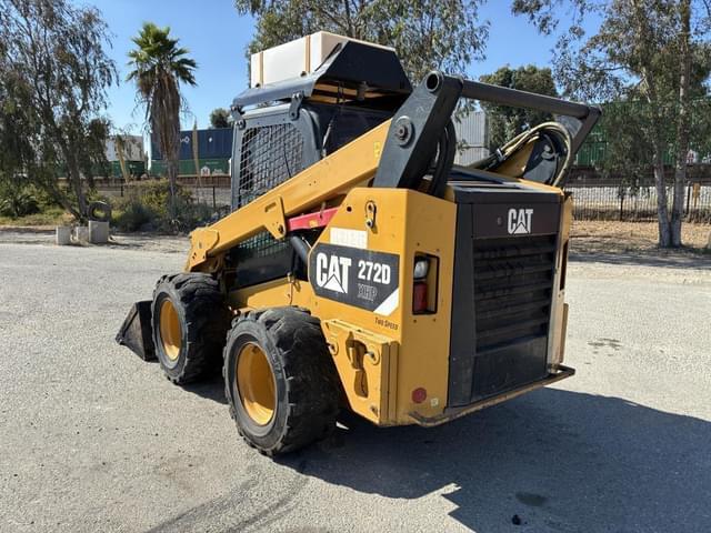 Image of Caterpillar 272D XHP equipment image 3