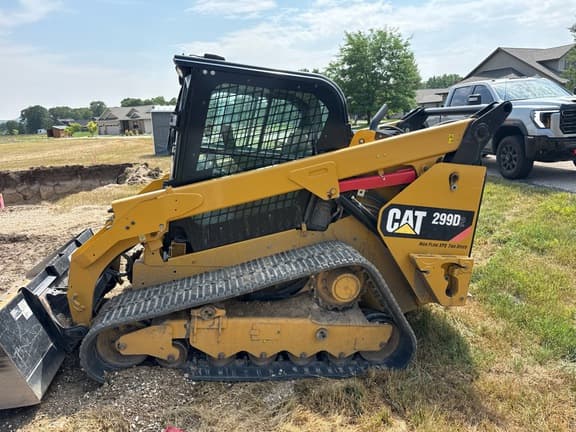 Image of Caterpillar 299D2 equipment image 2