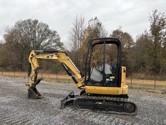 Image of Caterpillar 302.7D CR equipment image 3