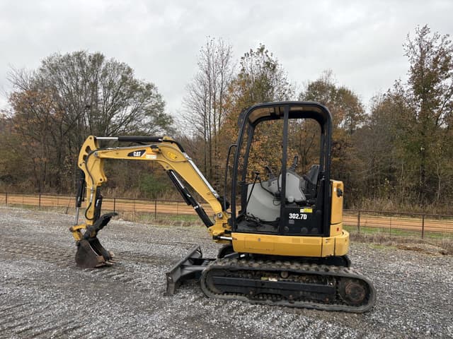 Image of Caterpillar 302.7D CR equipment image 3