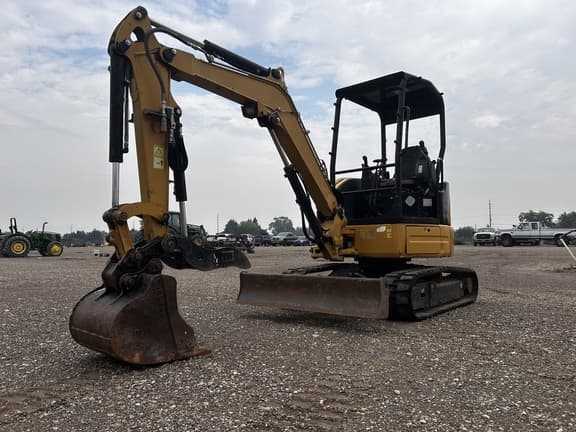 Image of Caterpillar 303E equipment image 4