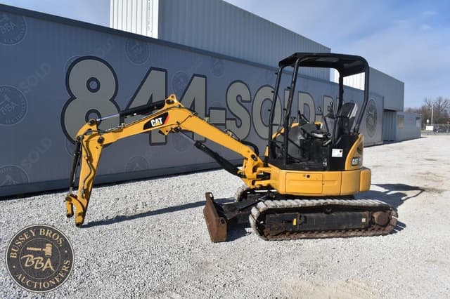 Image of Caterpillar 303E CR equipment image 1