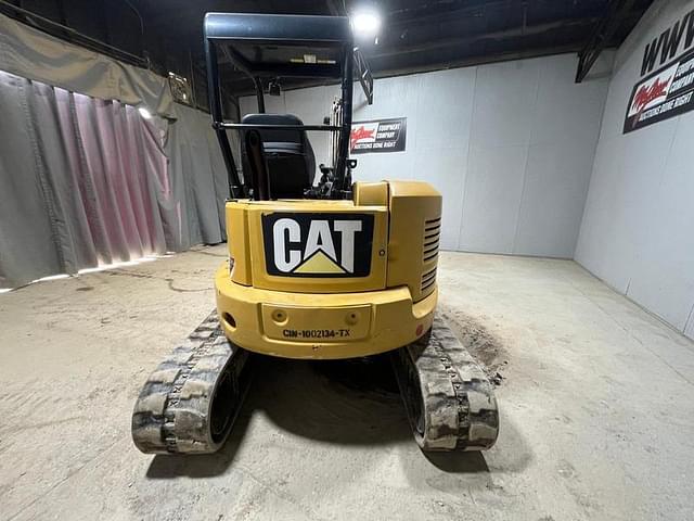 Image of Caterpillar 305.5E2CR equipment image 3